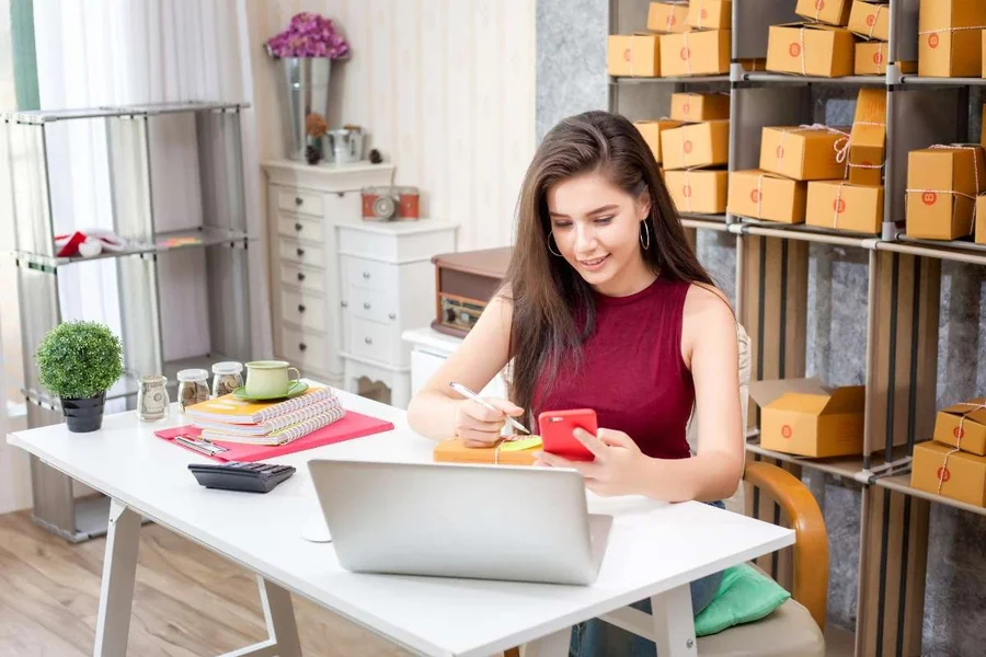 How to Build a Profitable Online Business From Scratch How to Build a Profitable Online Business From Scratch